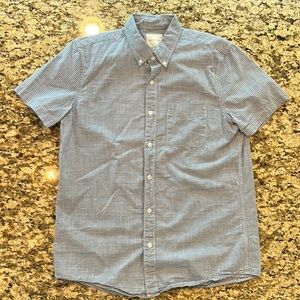 Men’s AE Button Down Striped shirt.  Size Med-Worn once, Blue with White stripes